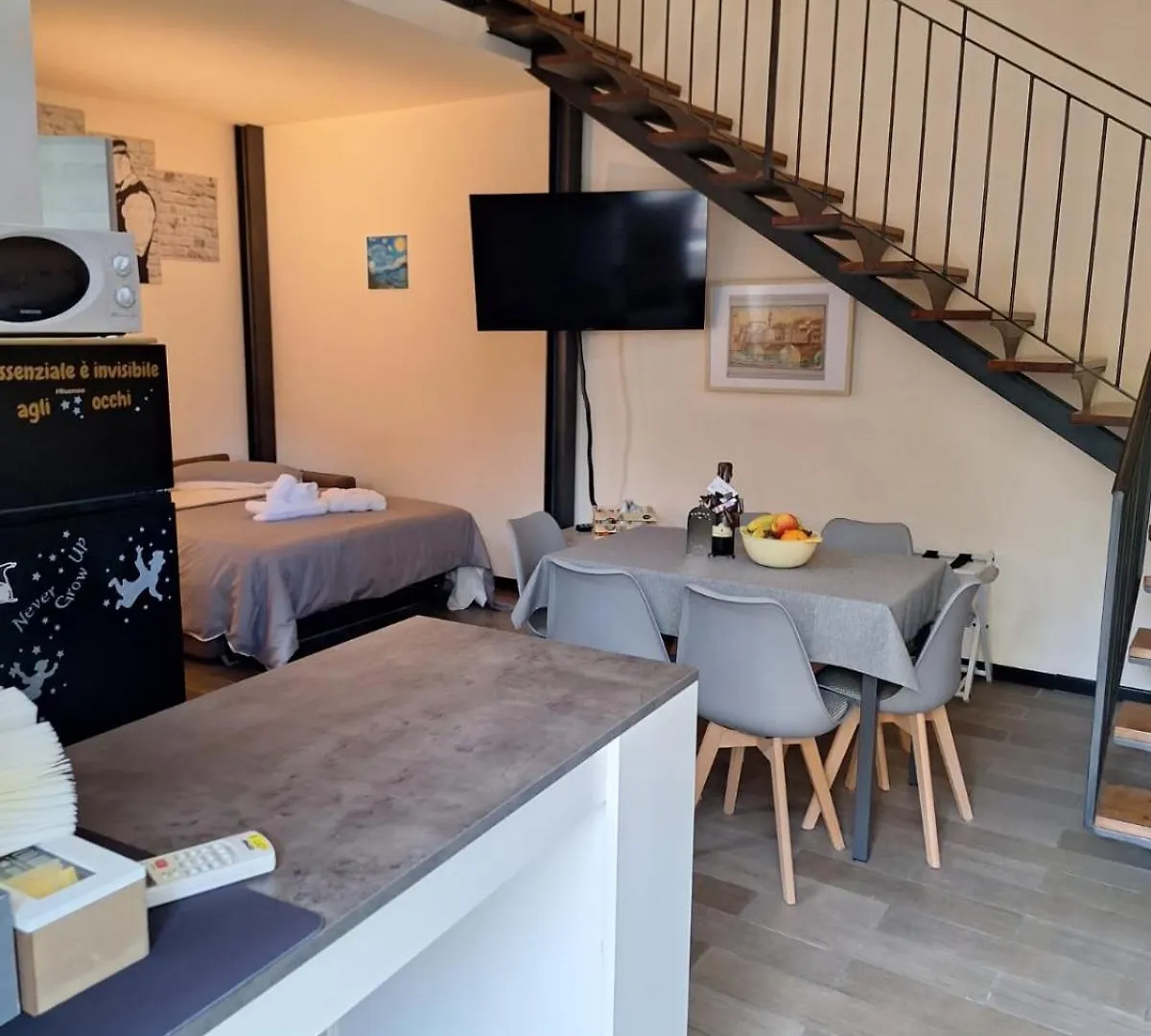 Exclusive Loft Degli Artisti Apartment Florence