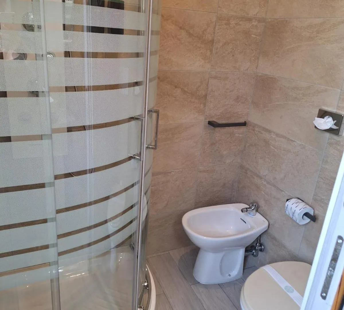 Exclusive Loft Degli Artisti Apartment Florence