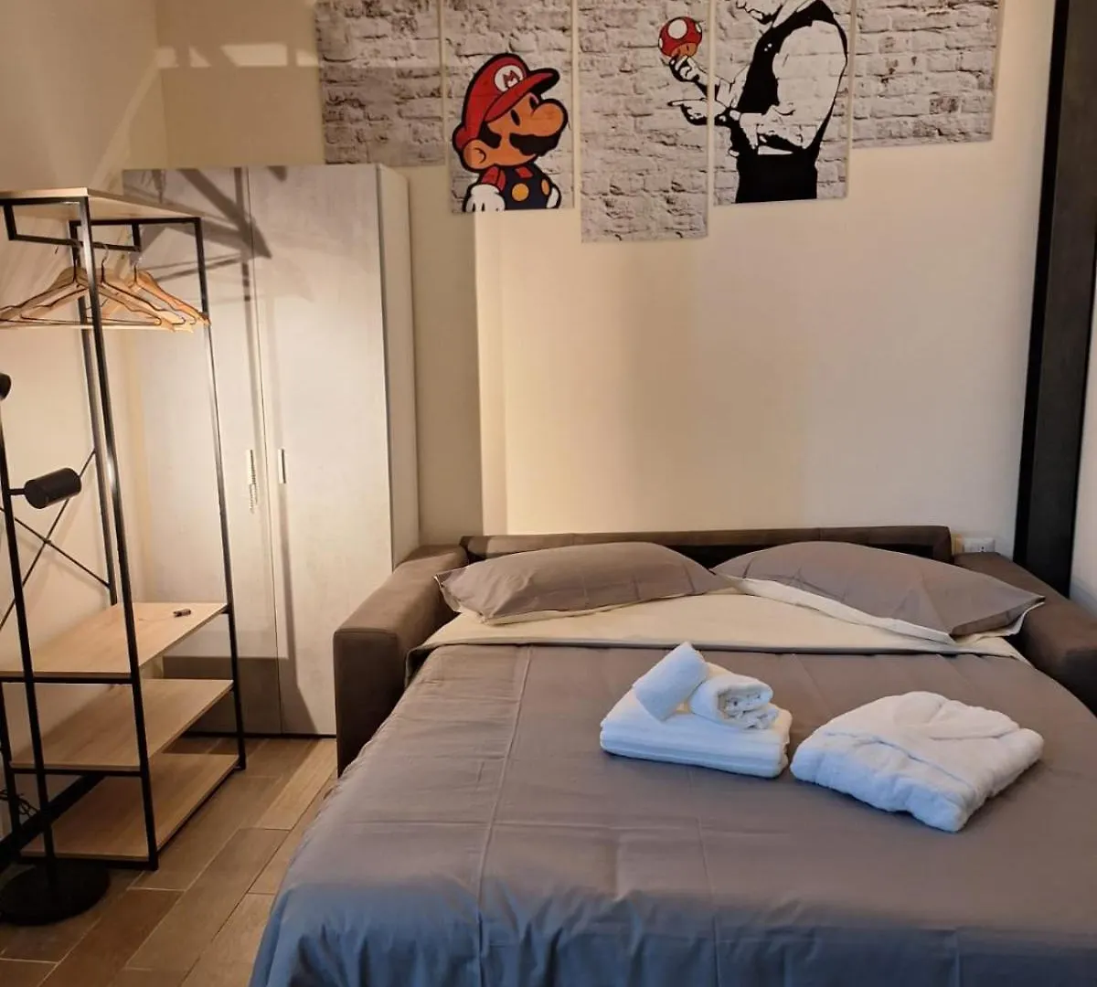 Exclusive Loft Degli Artisti Apartment Florence
