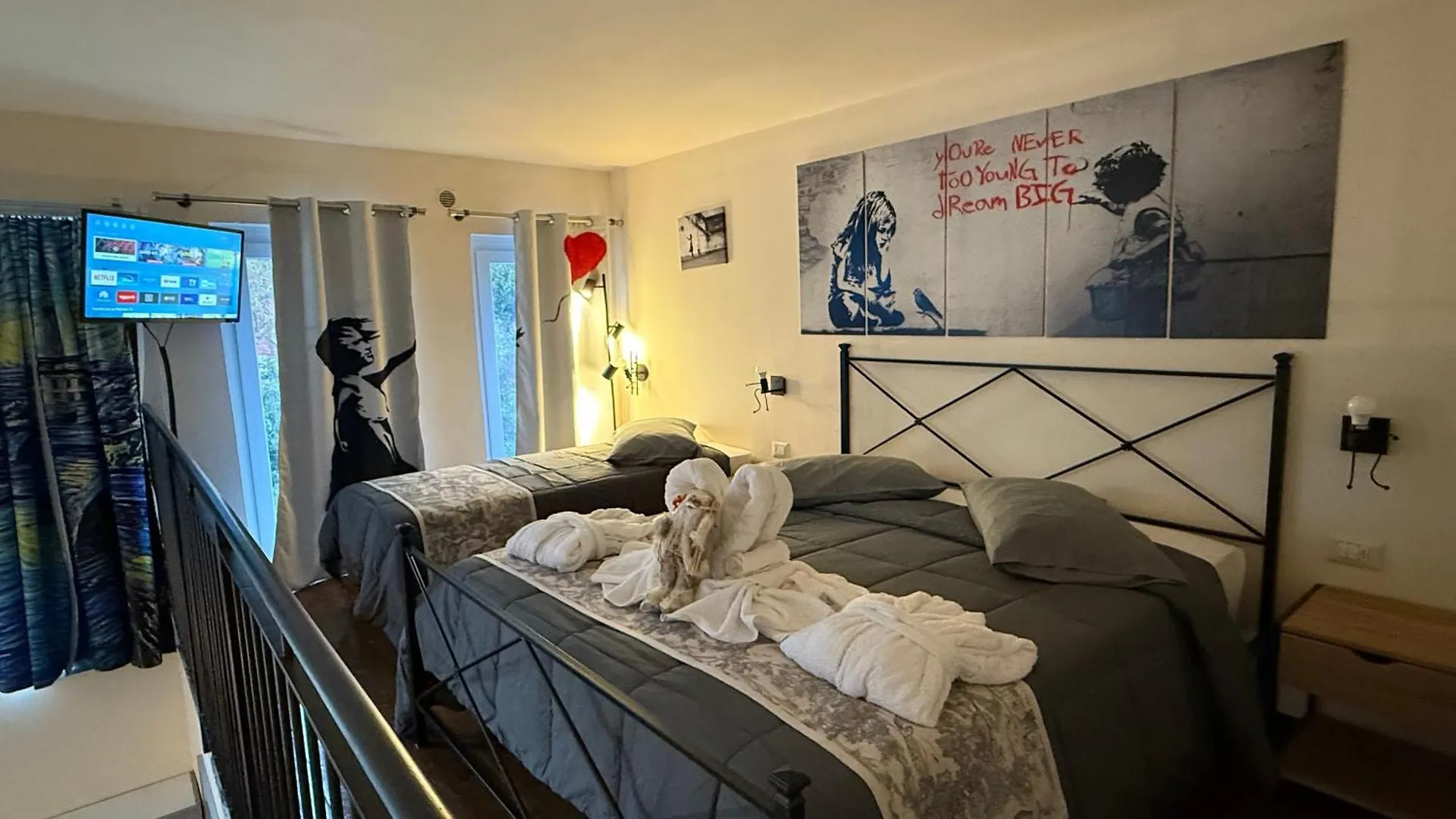 Exclusive Loft Degli Artisti Apartment Florence Italy