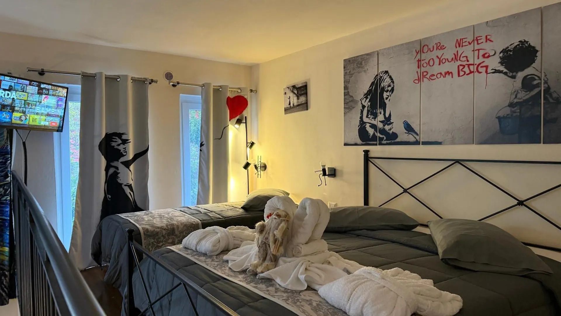 Exclusive Loft Degli Artisti Apartment Florence