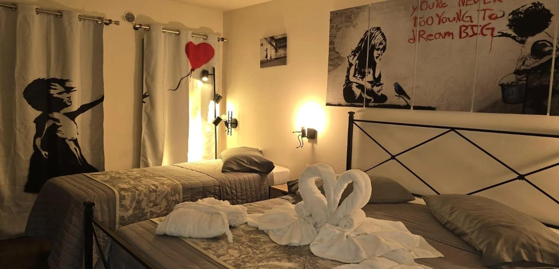 Exclusive Loft Degli Artisti Apartment Florence