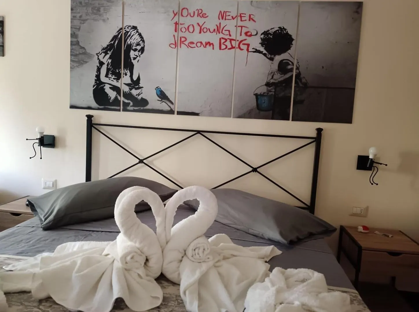 Exclusive Loft Degli Artisti Apartment Florence Italy