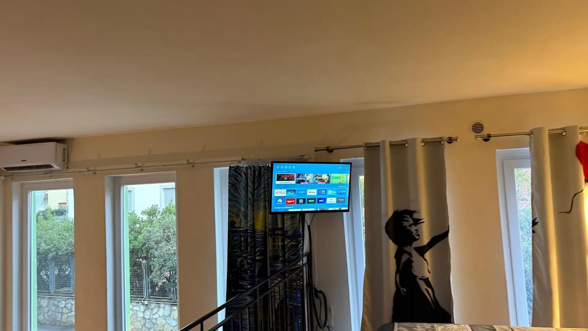 Exclusive Loft Degli Artisti Apartment Florence